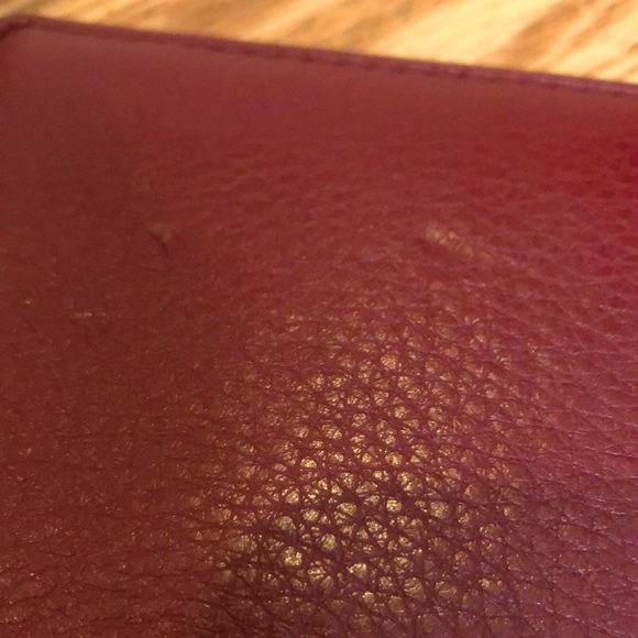 NWOT Marc Jacobs 100% Leather Oxblood Burgundy Maroon Red Fold Medium Wallet - Picture 12 of 12